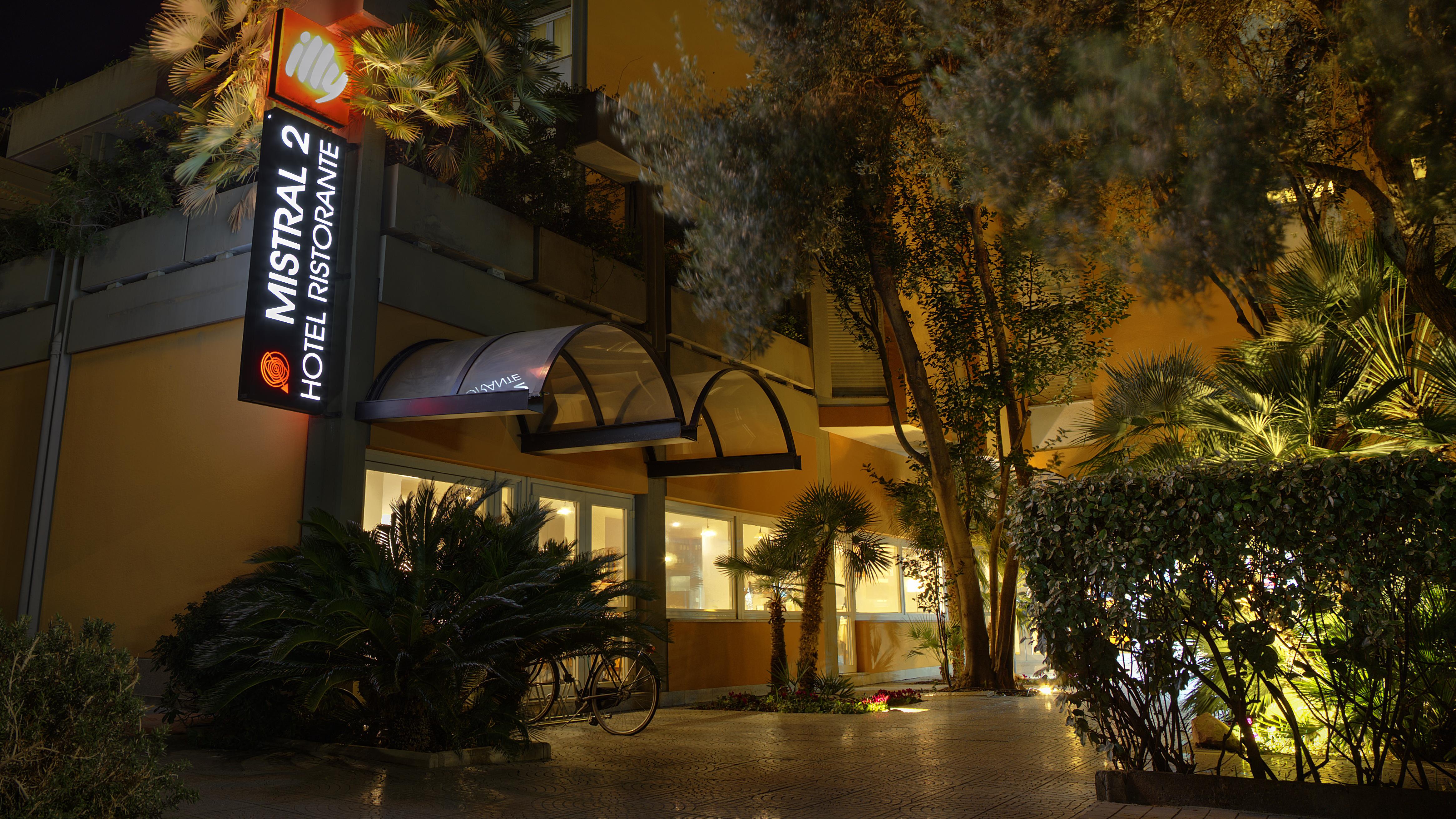 Mistral2 Hotel Oristano Luaran gambar